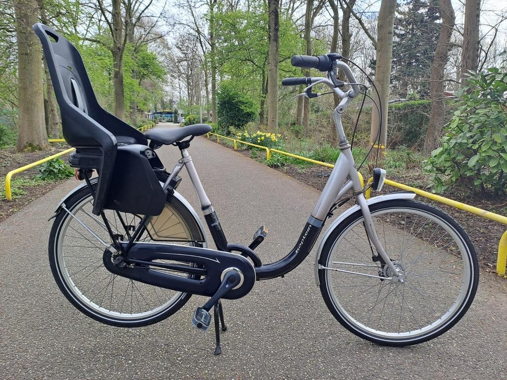 Te koop: Nette moederfiets 26inch in goede staat inc stoel., Fietsen en Brommers, Fietsen | Dames | Moederfietsen, Zo goed als nieuw