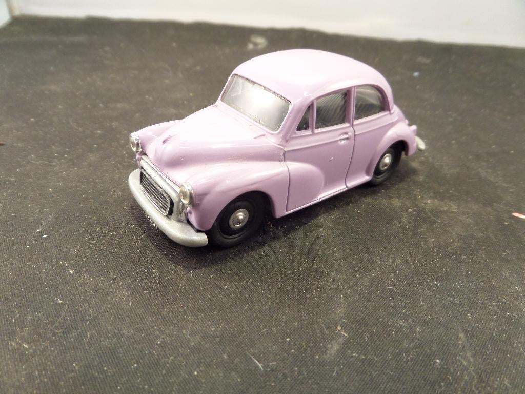 Corgi Morris Minor  paars, Ophalen of Verzenden, Nieuw, Auto, Corgi