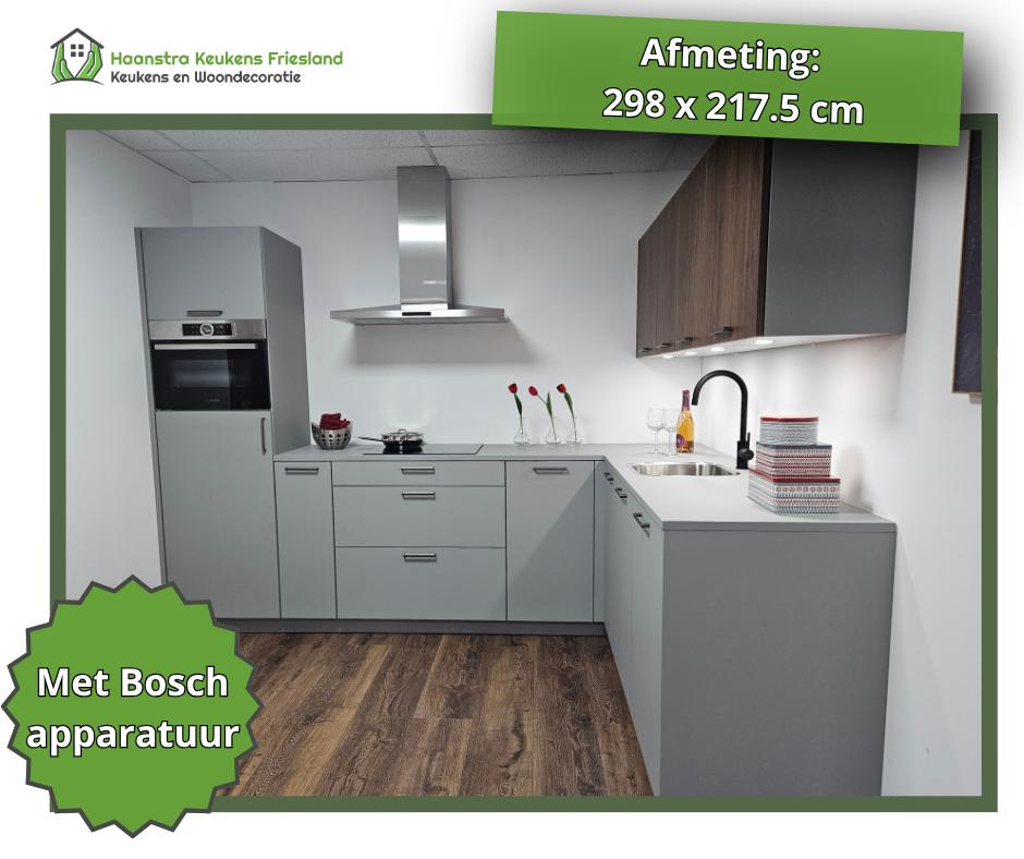 Showroomkeuken Hacker  Systemat 2135, Huis en Inrichting, Ophalen, Hoekkeuken, Nieuw, Kunststof