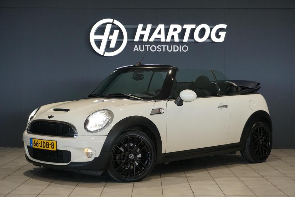 Mini Mini Cabrio 1.6 Cooper S Chili Cabrio + BI-XENON / CLIM, Auto's, Mini, Euro 5, Gebruikt, Zwart, 4 cilinders