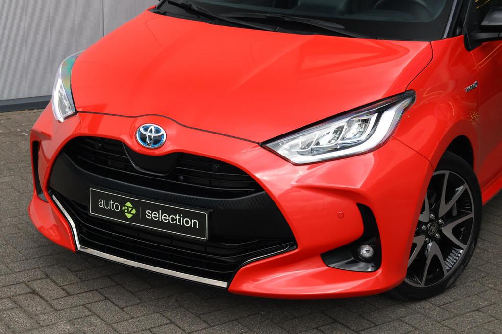 Toyota Yaris 1.5 Hybrid Launch Edition / Stoelverwarming / C, 450 kg, Gebruikt, Euro 6, Bedrijf