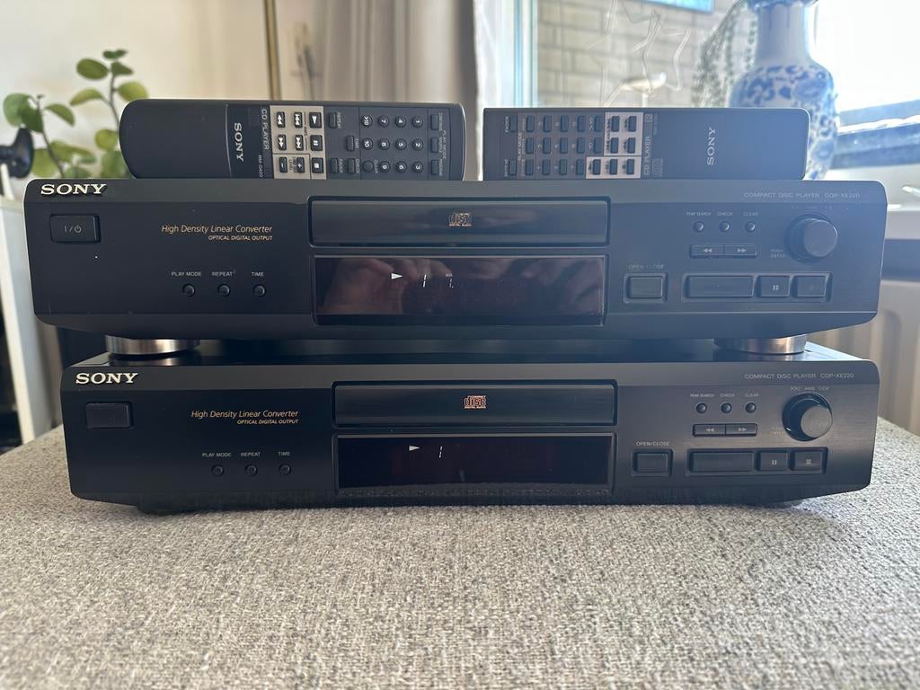 1x Sony CDP-XE220 CD-speler - High Density Linear Converter, Ophalen of Verzenden, Gebruikt, Sony