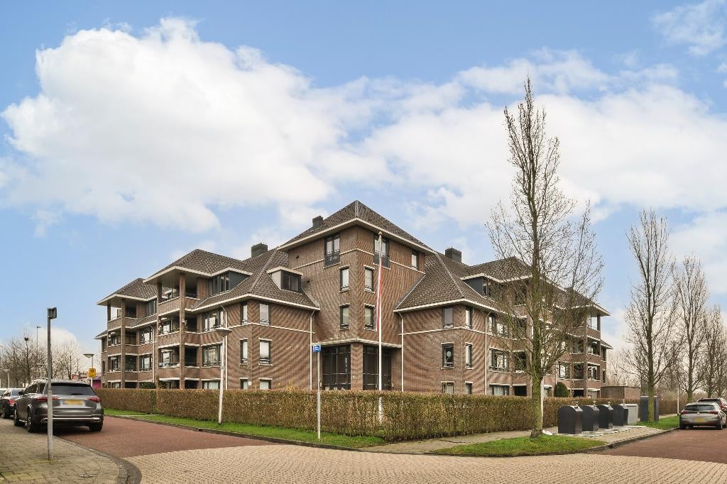 Te koop: Comfortabel 3-kamer appartement, 78 m², Tot 200 m², Noord-Holland, Uithoorn