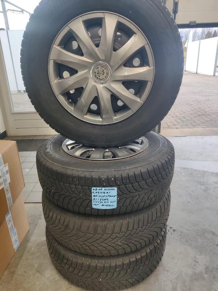 Winterbanden stalen velgen Nissan Qashqai 2015-2019, Ophalen, 16 inch, Banden en Velgen, Winterbanden