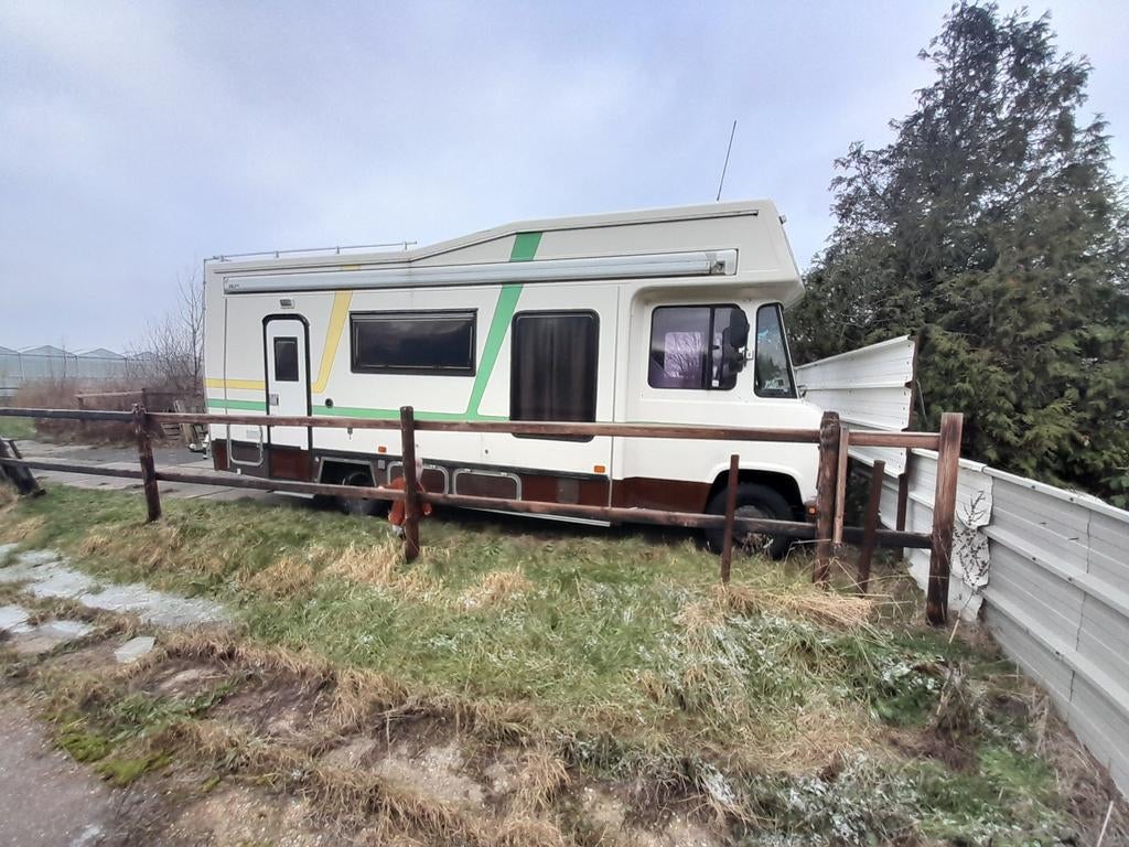 Wegenbelastingvrije Camper mercedes 508D uit 1984, Caravans en Kamperen, Campers, Buscamper of Camperbus, Mercedes-Benz