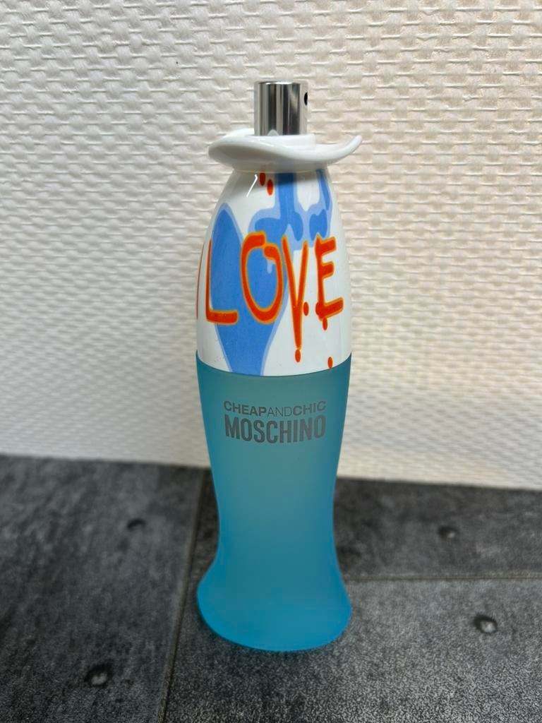 Moschino i love love 100ml eau de toilette nieuw,, Sieraden, Tassen en Uiterlijk, Ophalen of Verzenden, Nieuw