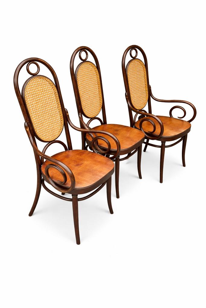 4 hoge vintage bentwood “Long John” Thonet design stoelen., Ophalen