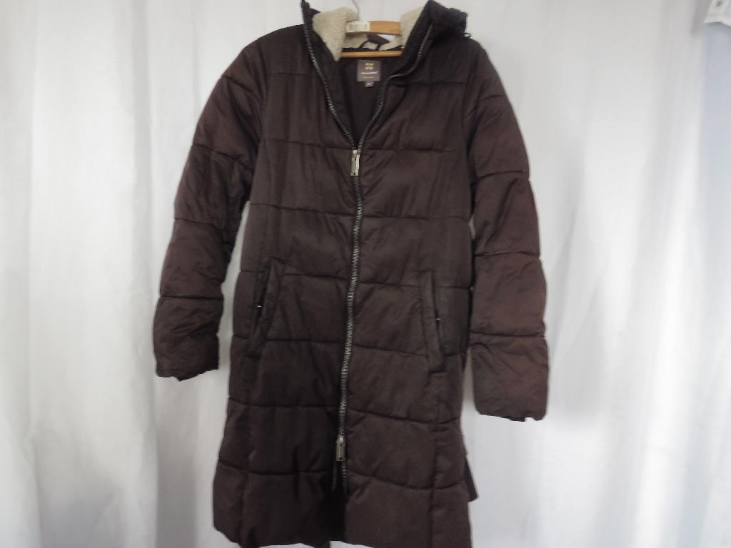 d. bruine lange  puffer jas mt 38 Manor, Kleding | Dames, Jassen | Winter, Maat 38/40 (M), Bruin, Ophalen of Verzenden, Gedragen