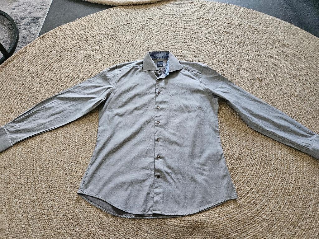 Grijs overhemd van 717 refined, maat 41, Kleding | Heren, 717 refined, Ophalen of Verzenden, Zo goed als nieuw, Halswijdte 41/42 (L)