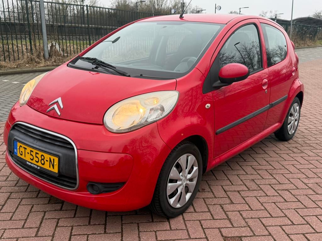 Citroën C1 1.0 5-DRS Automaat Rood Apk 2027, Stof, 4 stoelen, C1, 68 pk
