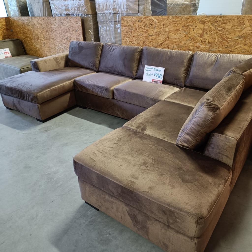 hoekbank model Carla U-vorm in VELVET, Huis en Inrichting, Banken | Bankstellen, Ophalen, Hoekbank, Metaal, 150 cm of meer