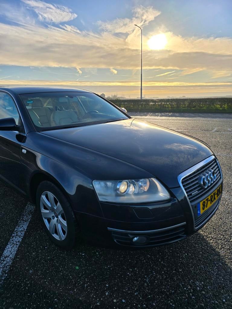Audi A6 3.2 FSI 188KW Quattro Tiptr. 2005 Blauw, Auto's, Audi, Automaat, Parkeersensor, Beige, Vierwielaandrijving