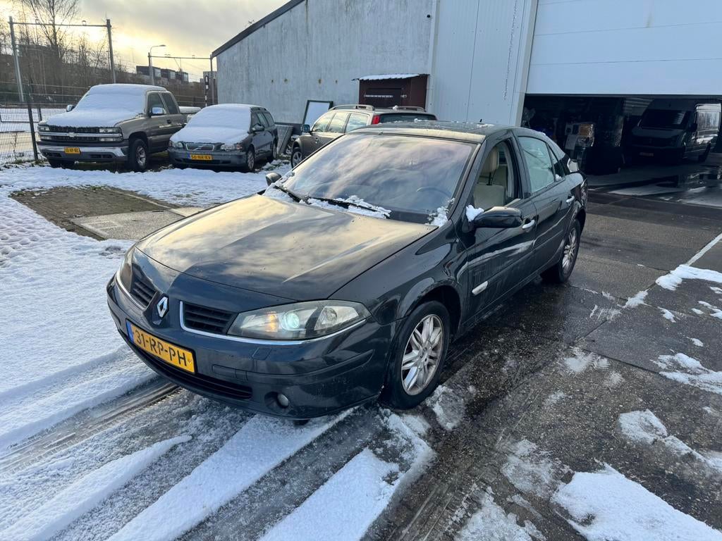 Renault laguna 3.0 initiale 2005 in onderdelen, Ophalen, Renault