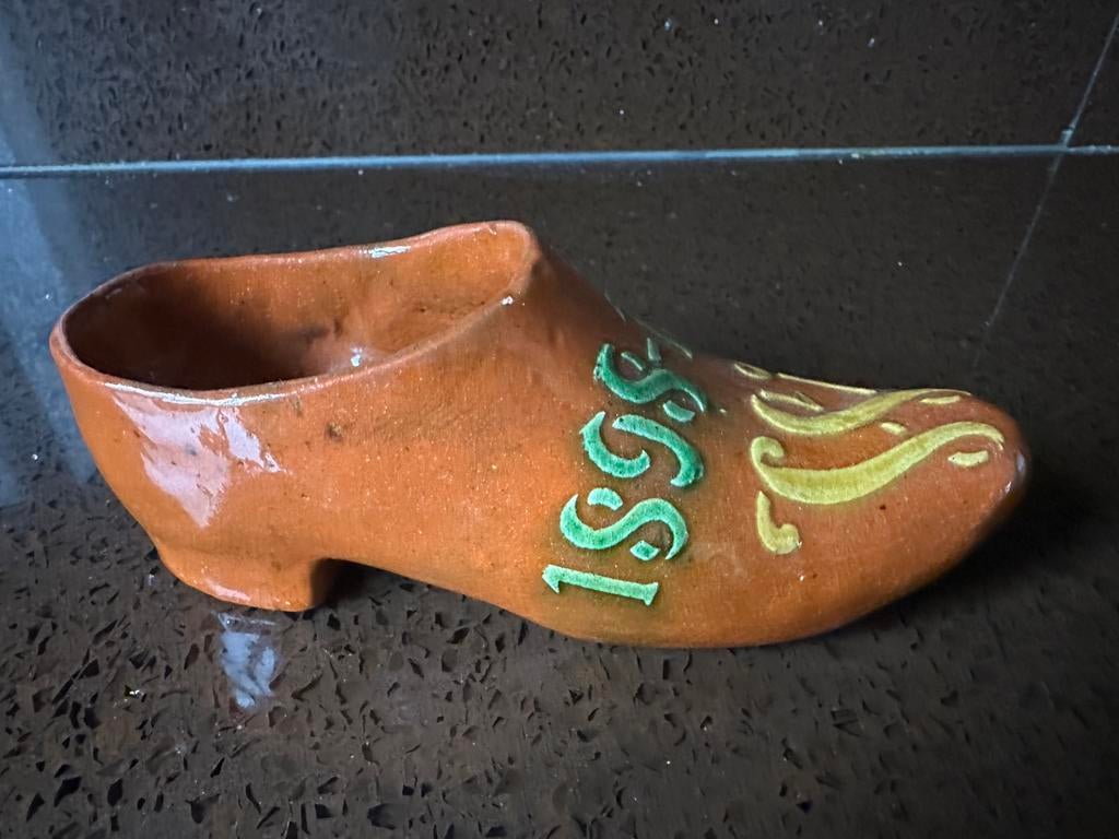 Klompje De Arnhemsche Fayencefabriek (1907 – 1934), Antiek en Kunst, Ophalen of Verzenden