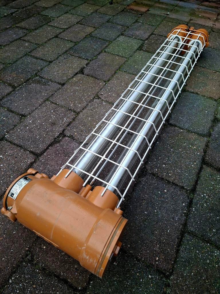 Bunkerlamp Industrieel DDR, Huis en Inrichting, Ophalen, Zo goed als nieuw, Industrieel