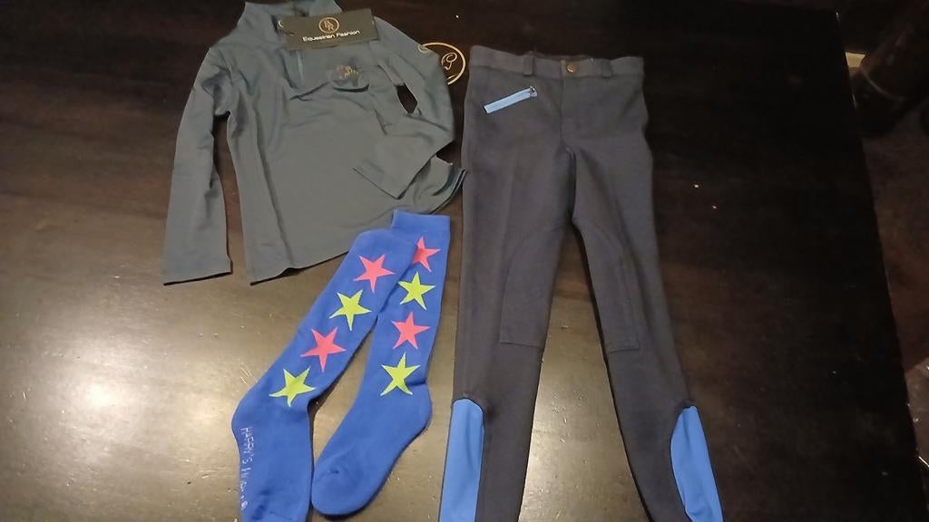 Leuke kinderrijset maat 116, Dieren en Toebehoren, Paardrijkleding, Ophalen of Verzenden, Nieuw, Overige soorten