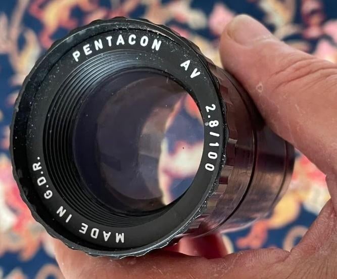 Pentacon AV (made in GDR) 100mm f2.8 (gelijk Diaplan 100mm), Ophalen of Verzenden, Lens of Lenzen