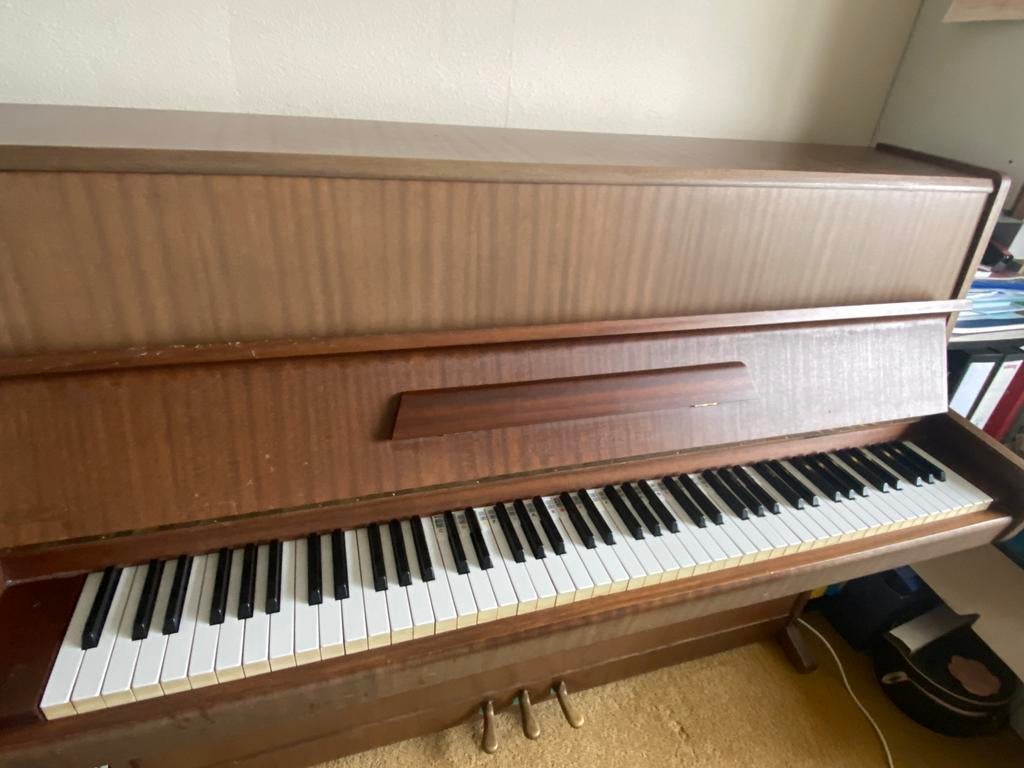 August Forster klassieke piano Czechoslovakia prima staat, Ophalen, Gebruikt, Bruin, Piano