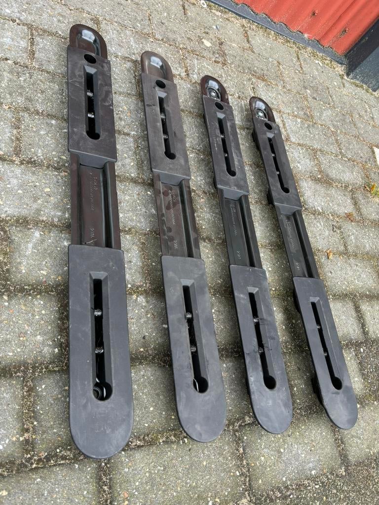 bevestigings punt rail achter bank stoel mercedes v-kla vito