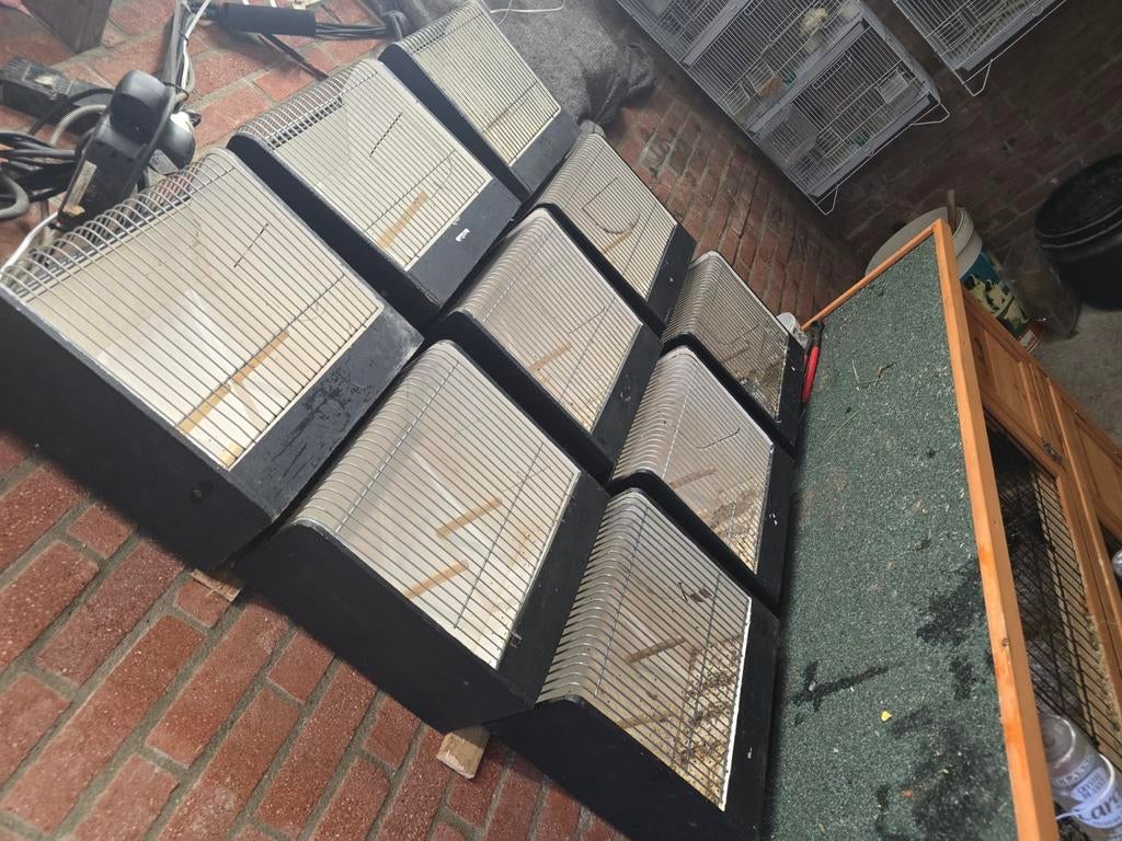 Een aantal tt kooien., Dieren en Toebehoren, Vogels | Hokken en Kooien, Ophalen, Gebruikt, Hout, Broedkooi of Kweekkooi