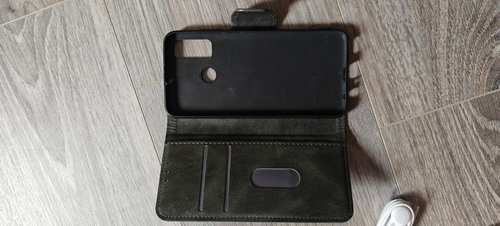 Huawei P Smart 2020 met lederen beschermhoes, Ophalen of Verzenden, Zo goed als nieuw, Hoesje of Tasje