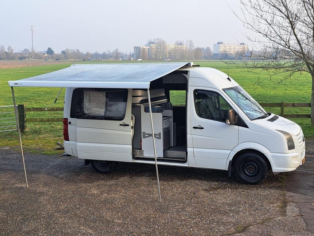 VW crafter L2H2 5 pers 2.5tdi, Automaat, Chemisch toilet, Buscamper of Camperbus, Volkswagen