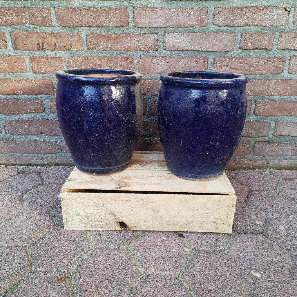 2 hoge blauwe bloempotten, Tuin en Terras, Ophalen, Rond, Aardewerk