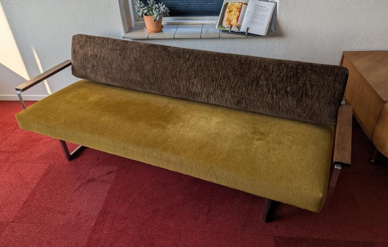 Gelderland bank van Rob Parry uit de jaren 60, Ophalen, Gebruikt, Eenpersoons, Bruin