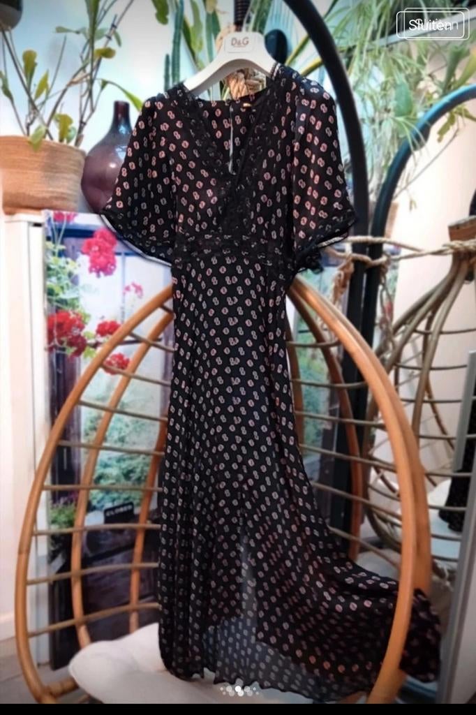 Maje Zwarte jurk met print, Kleding | Dames, Overige kleuren, Nieuw, Ophalen of Verzenden, Maje