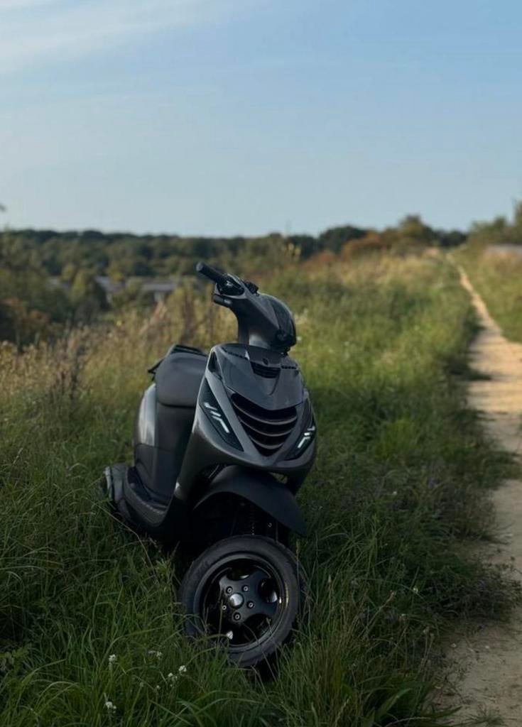 Zip 180cc LC brom, Ophalen, Zo goed als nieuw, Blok, Piaggio