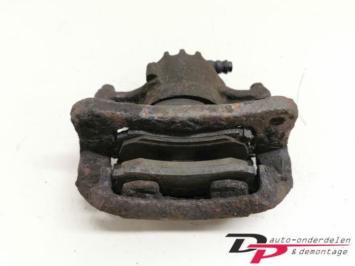 Remklauw (Tang) rechts-voor van een Mitsubishi Carisma, Gebruikt, -, -, Ophalen of Verzenden