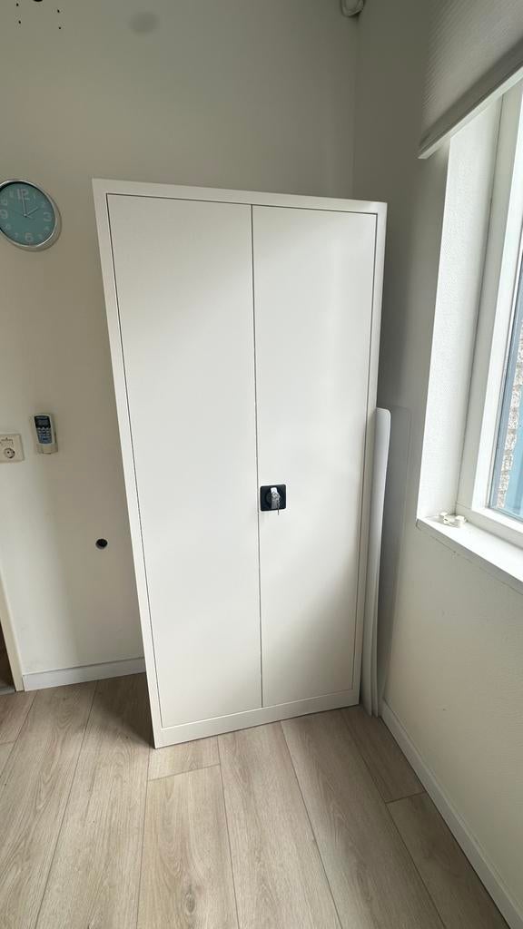 Te koop ijzeren kantoor kast, Huis en Inrichting, Kasten | Lockerkasten, Ophalen, Zo goed als nieuw