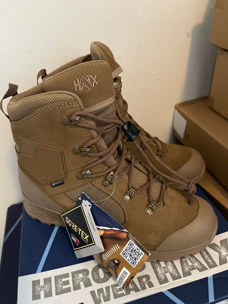 Nieuwe HAIX wandelschoenen defensie kisten Maat 42, Ophalen of Verzenden, Nieuw, Bruin, Boots
