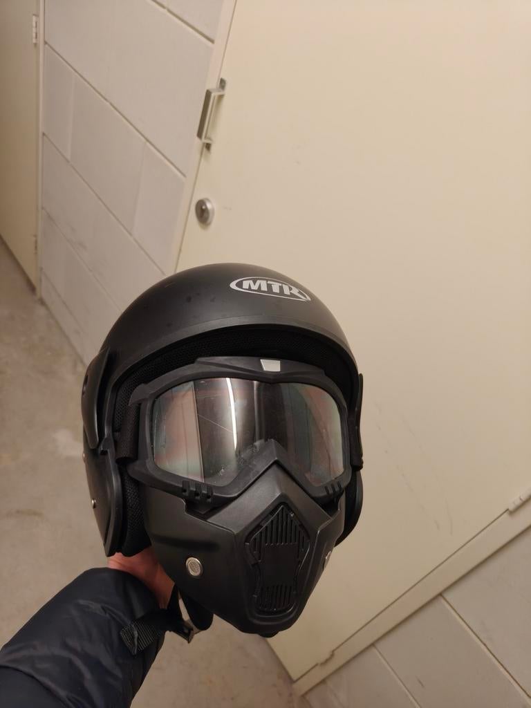 Luxe Scooterhelm Motor MAAT XL helder vizier in goede staat, Motoren, Kleding | Motorhelmen, Ophalen of Verzenden, Tweedehands