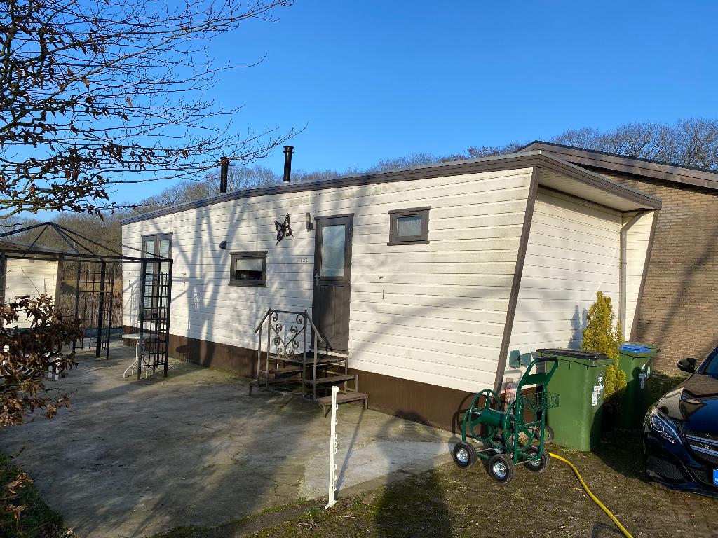 Maat Chalet van kunststof 11,50m x 3,85m en Daikin Airco, Tot en met 4