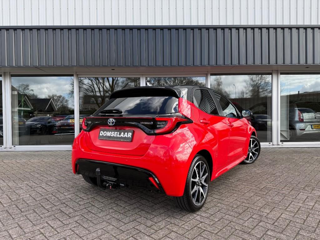 Toyota YARIS 1.5 Hybrid Launch Edition Apple Carply Android, 450 kg, Gebruikt, Met garantie (alle), 450 kg