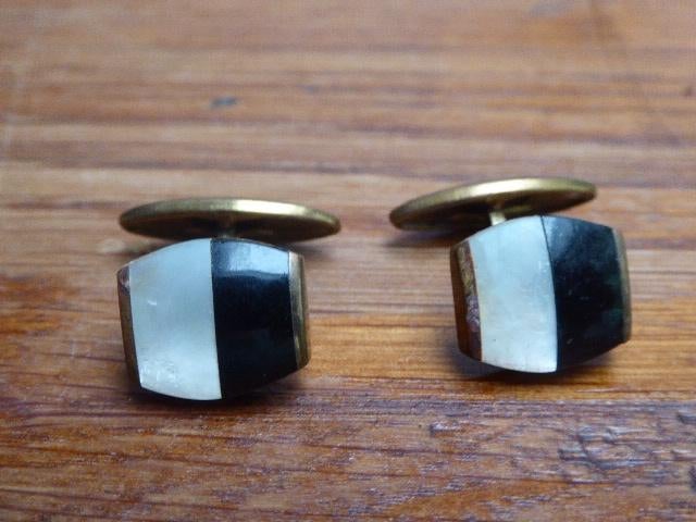 Paar art deco goudkleurige manchetknopen, zwart wit., Antiek en Kunst, Antiek | Kleding en Accessoires, Ophalen of Verzenden, Dames