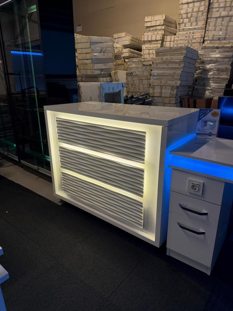 MOOI TOONBANK BALIE 3D PANEEL, Ophalen