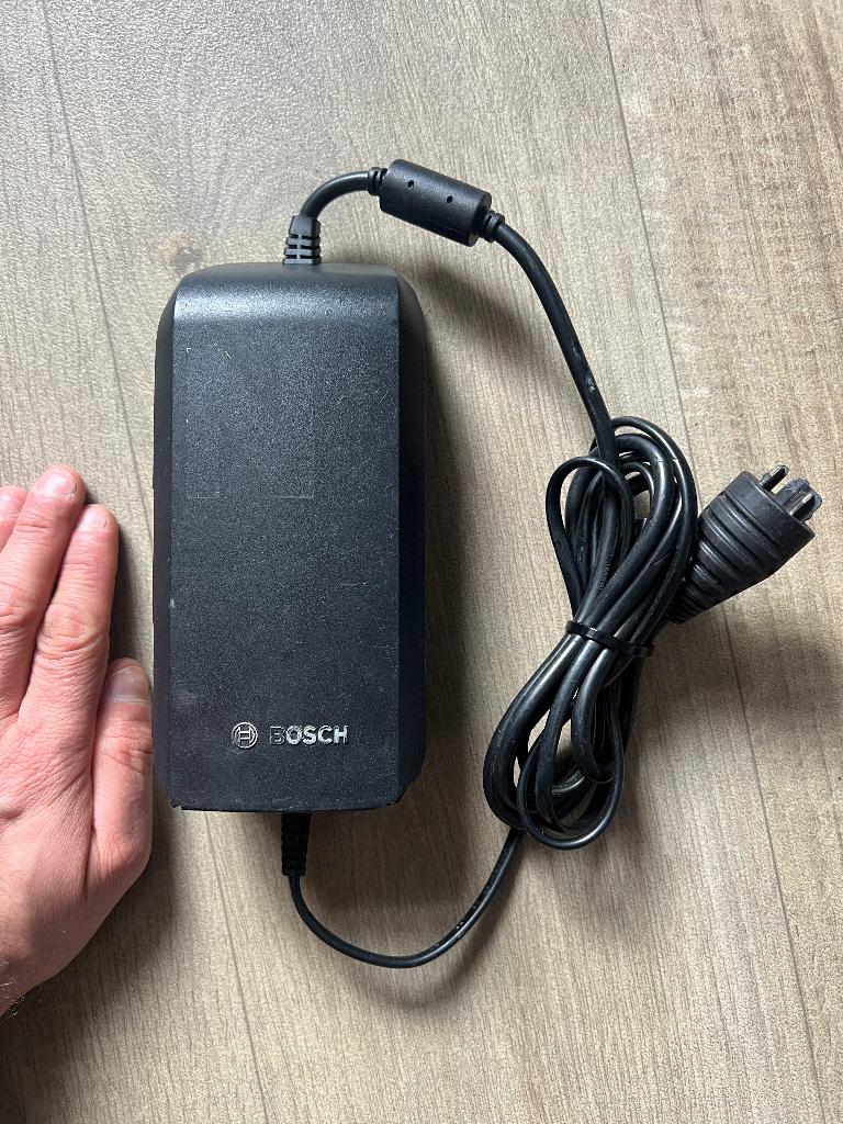 Bosch e-bike lader BCS220 36V 4A, Ophalen of Verzenden, Gebruikt