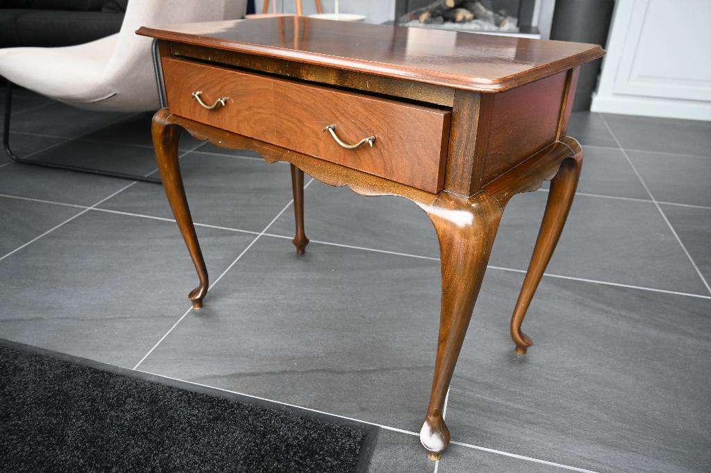 elegante sidetable met lade, Huis en Inrichting, Tafels | Sidetables, Ophalen, 50 tot 100 cm, Klassiek, Teakhout