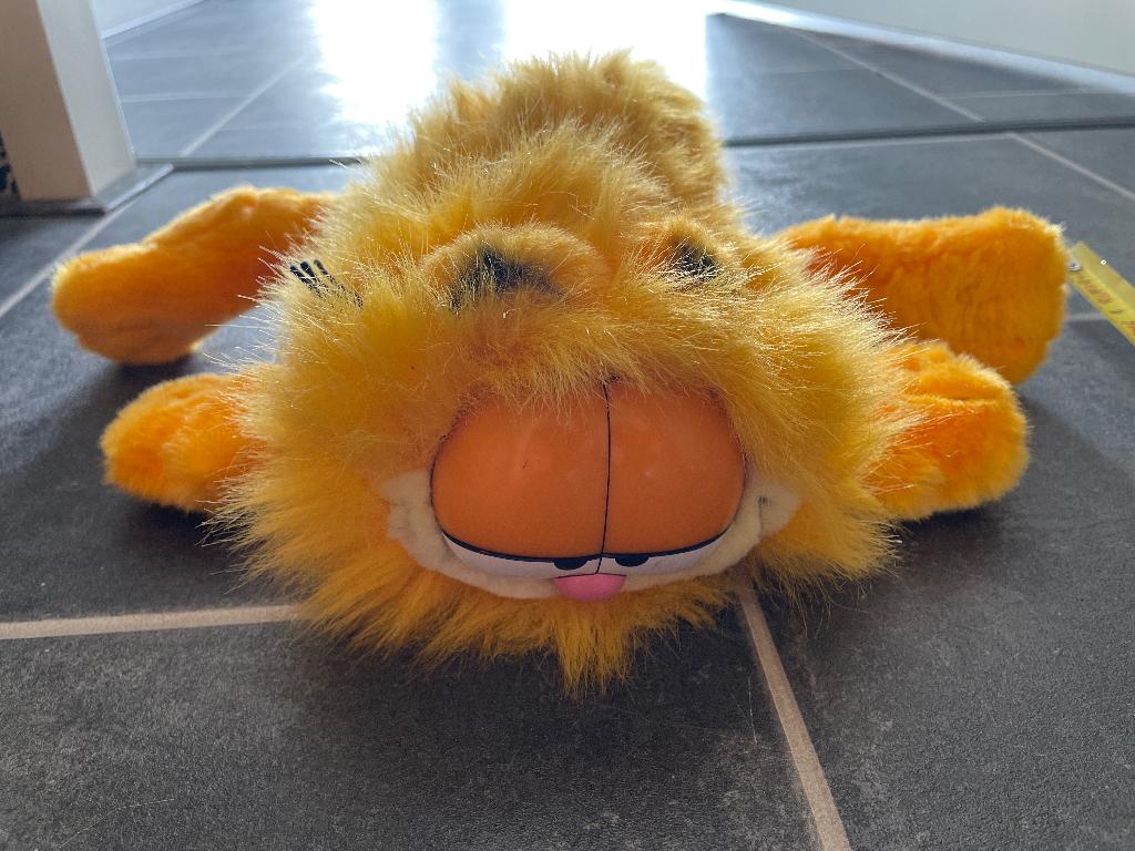 Garfield pluchen knuffel, “Blown Dry”, Kinderen en Baby's, Speelgoed | Knuffels en Pluche, Ophalen of Verzenden, Zo goed als nieuw