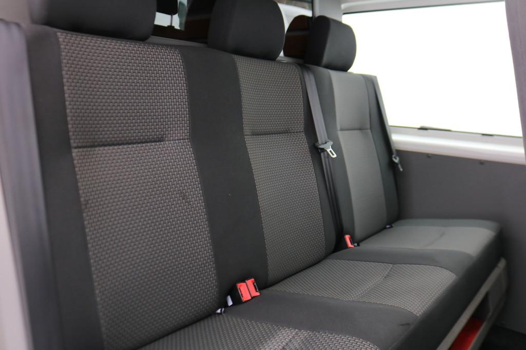 Volkswagen Transporter 2.0 TDI L2 H1 DC 150pk Airco Navigati, Voorwielaandrijving, Gebruikt, Euro 6, 4 cilinders