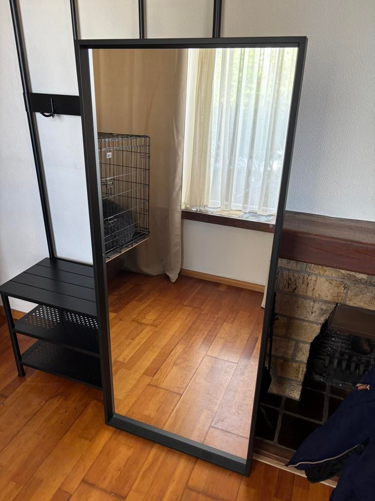 Ikea Nissedal spiegel zwart 65 x 150 cm, Ophalen, 100 tot 150 cm, Zo goed als nieuw, Rechthoekig