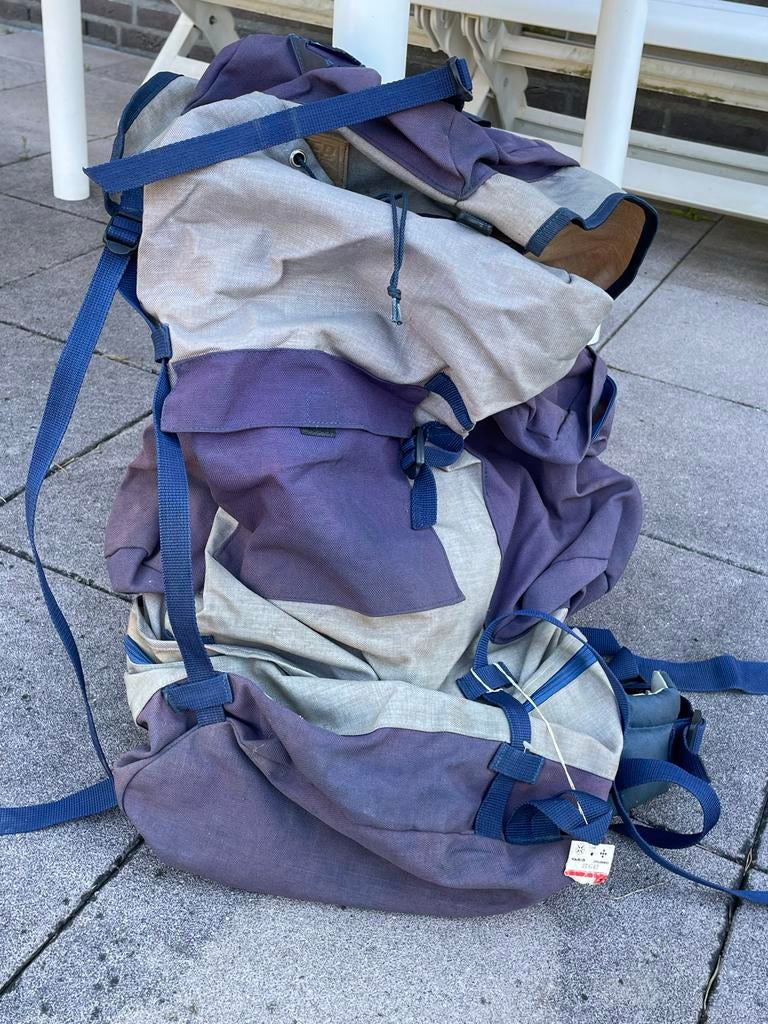 Rugzak paars/grijs 35 liter, Gebruikt, 25 tot 40 cm, Ophalen of Verzenden, Overige merken