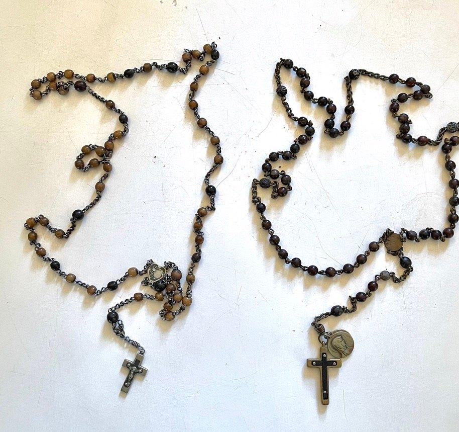 Twee oude rozenkransen, Antiek en Kunst, Antiek | Religie, Ophalen of Verzenden