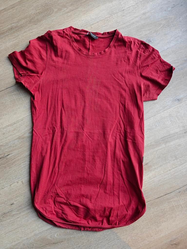 T-shirt Ashes to Dust maat M, Kleding | Heren, Ophalen of Verzenden, Gedragen
