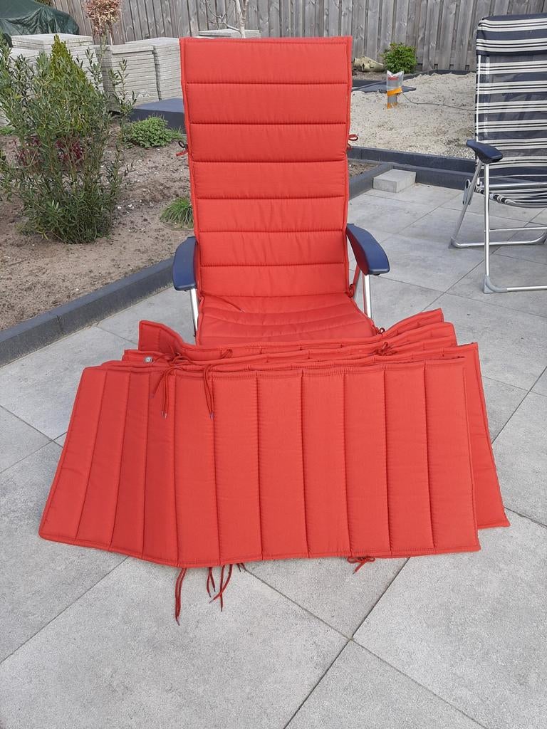 Rode tuinstoelkussens alls in 1 koop, Tuin en Terras, Tuinmeubel-accessoires, Ophalen