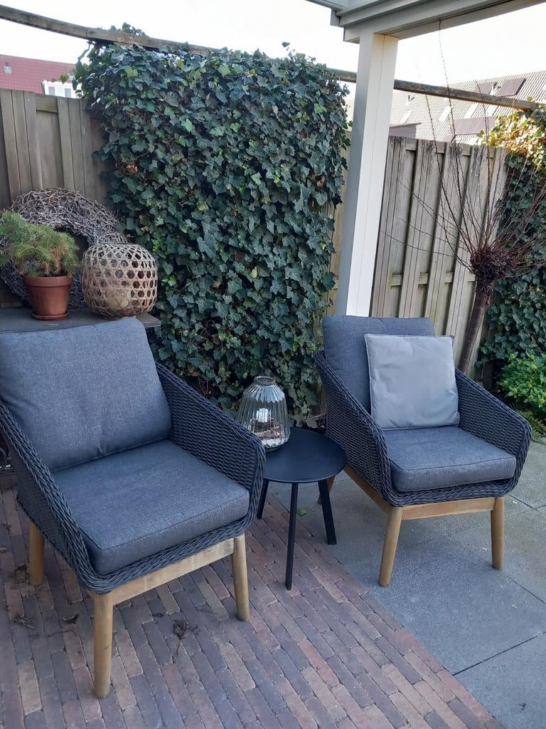 Te koop 2 stevige buiten fauteuils., Ophalen, Kunststof, 2 zitplaatsen