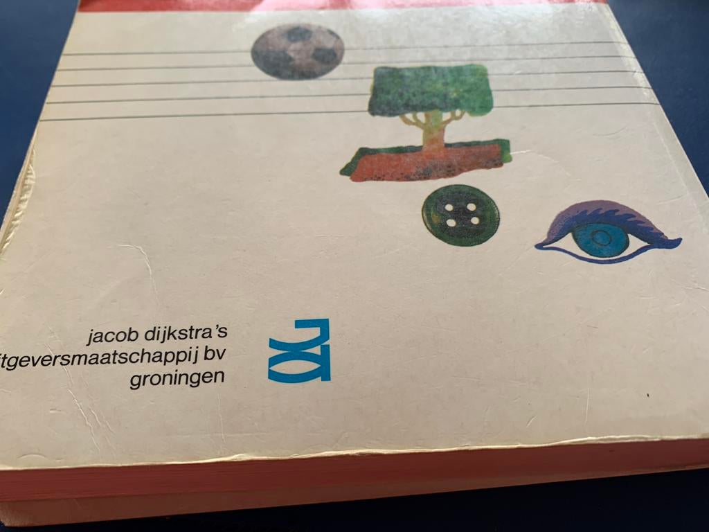 Het Schoolwoordenboek - Nederlands Woordenschat voor de Jeug, Boeken, Woordenboeken, Ophalen of Verzenden, Zo goed als nieuw, Overige uitgevers