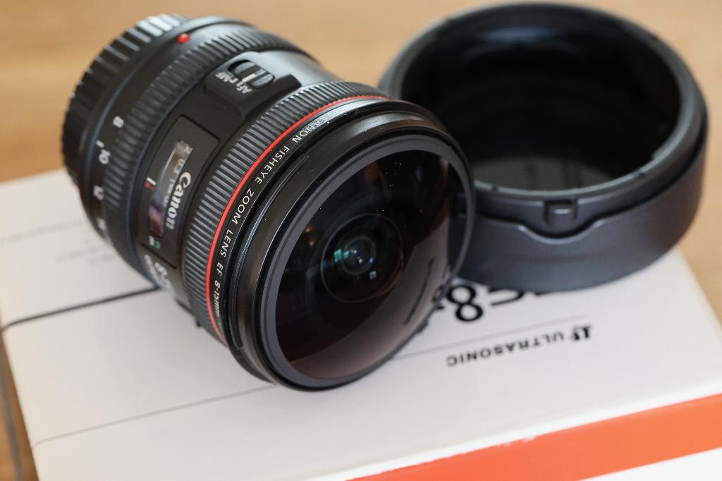 Canon Fisheye EF 8-15mm F1.4L USM - nauwelijks gebruikt, Ophalen, Zo goed als nieuw, Groothoek Fisheye-lens, Zoom